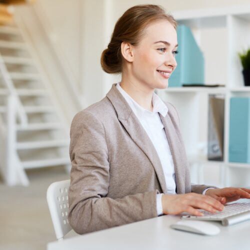 Efektywne zarządzanie infrastrukturą informatyczną: Klucz do sukcesu w erze cyfrowej